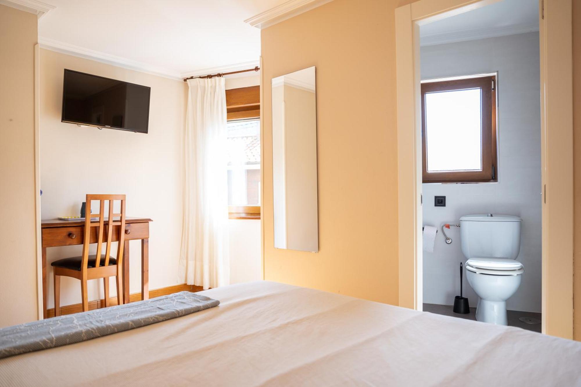 Pension San Jorge Нуэва-де-Льянес Экстерьер фото